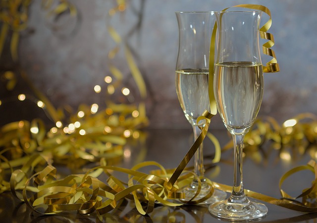 stick to your new year's health and wealth resolutions